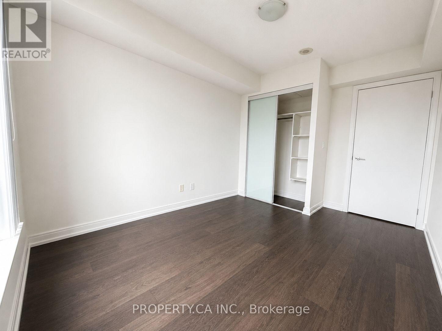 708 - 255 Village Green Square, Toronto, Ontario  M1S 0L7 - Photo 8 - E13594836