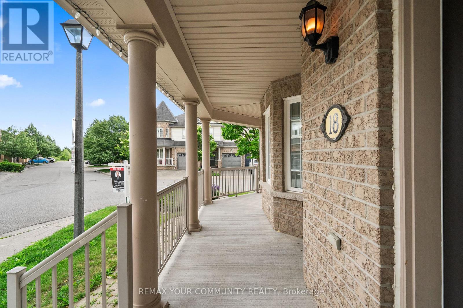 18 Telstar Way, Whitby, Ontario  L1M 0G2 - Photo 44 - E13594944