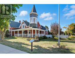 8 JOHN STREET, Champlain, Ontario