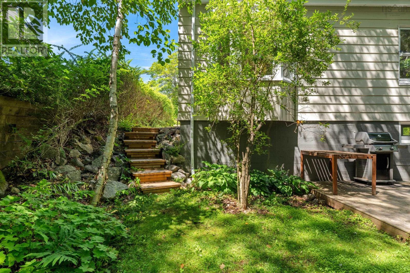 25 Edgehill Road, Halifax, Nova Scotia  B3N 1G5 - Photo 41 - 202618304