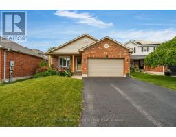 18 DRAPER CRESCENT, Barrie, Ontario
