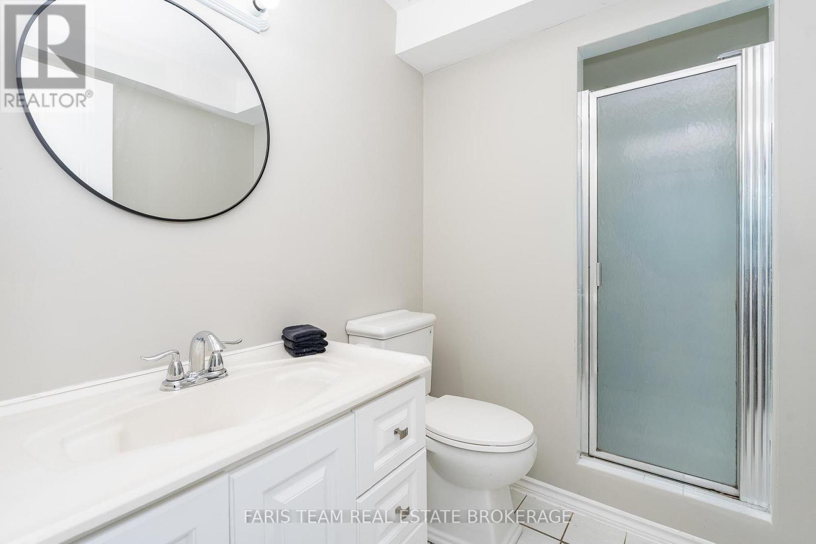 5 Harbour Crescent, Wasaga Beach, Ontario  L9Z 1G4 - Photo 23 - S13594842