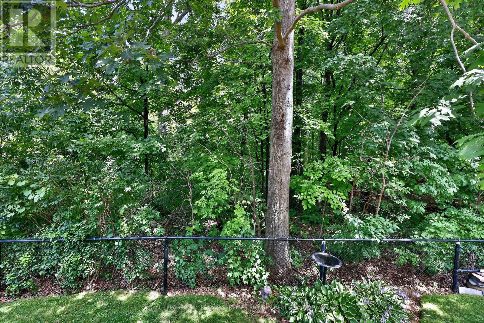 211 Creek Path Avenue, Oakville, Ontario  L6L 6T5 - Photo 32 - W13594812