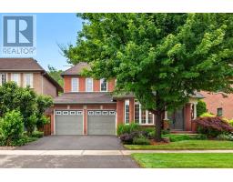 211 CREEK PATH AVENUE, Oakville, Ontario