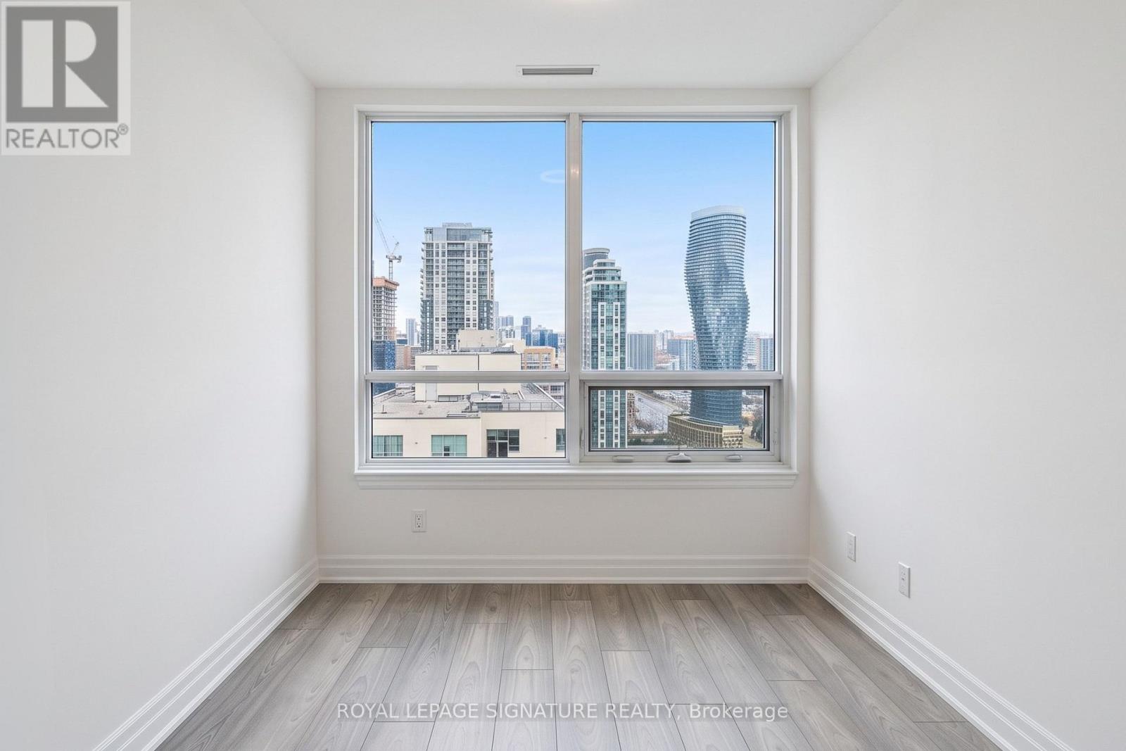 2601 - 36 Elm Drive, Mississauga, Ontario  L5B 0N3 - Photo 7 - W13594958