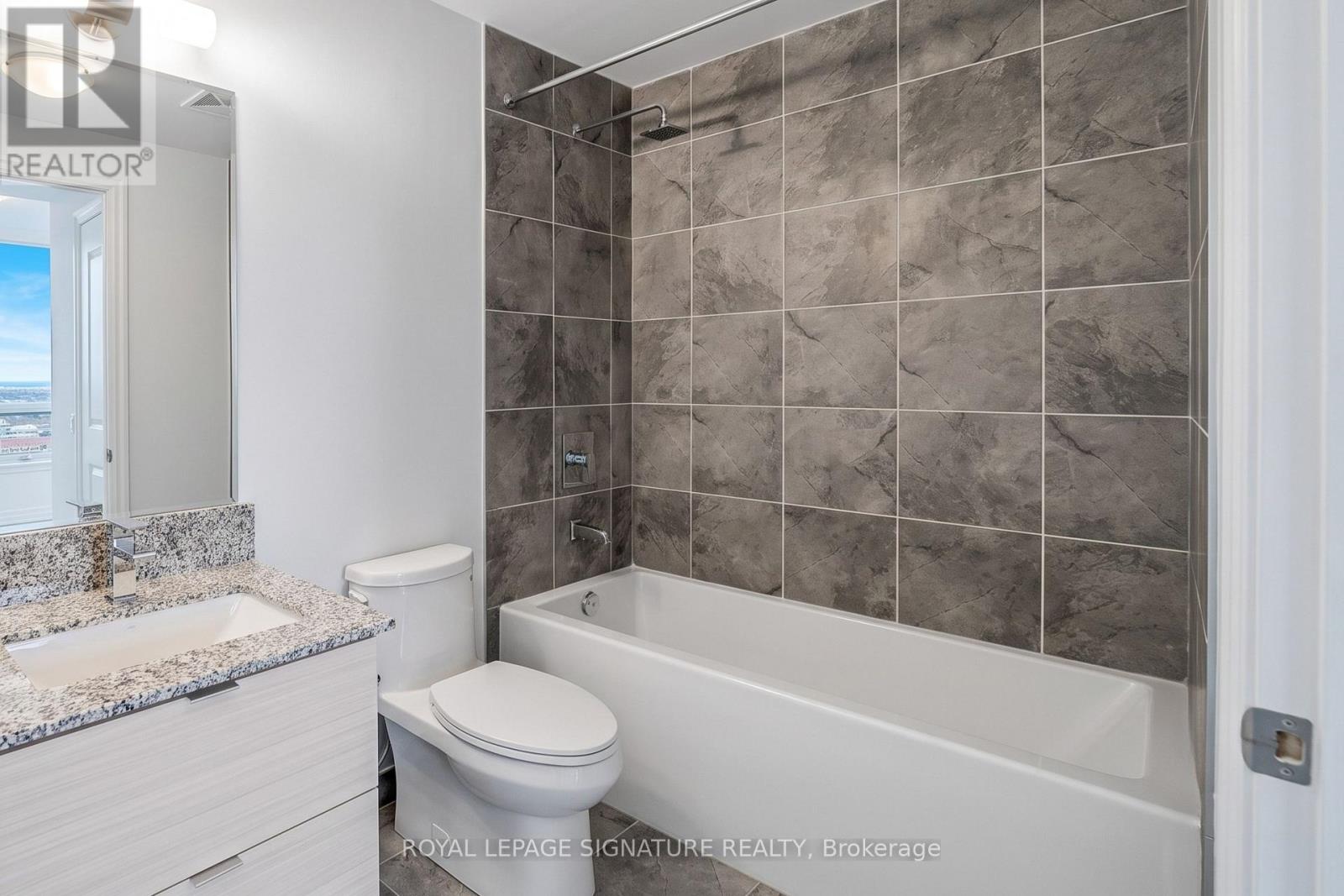 2601 - 36 Elm Drive, Mississauga, Ontario  L5B 0N3 - Photo 8 - W13594958