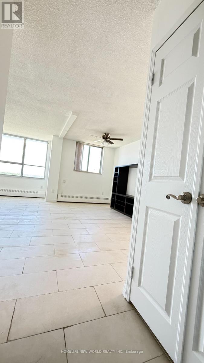 1114 - 50 Lotherton Pathway, Toronto, Ontario  M6B 2G7 - Photo 4 - W13594980