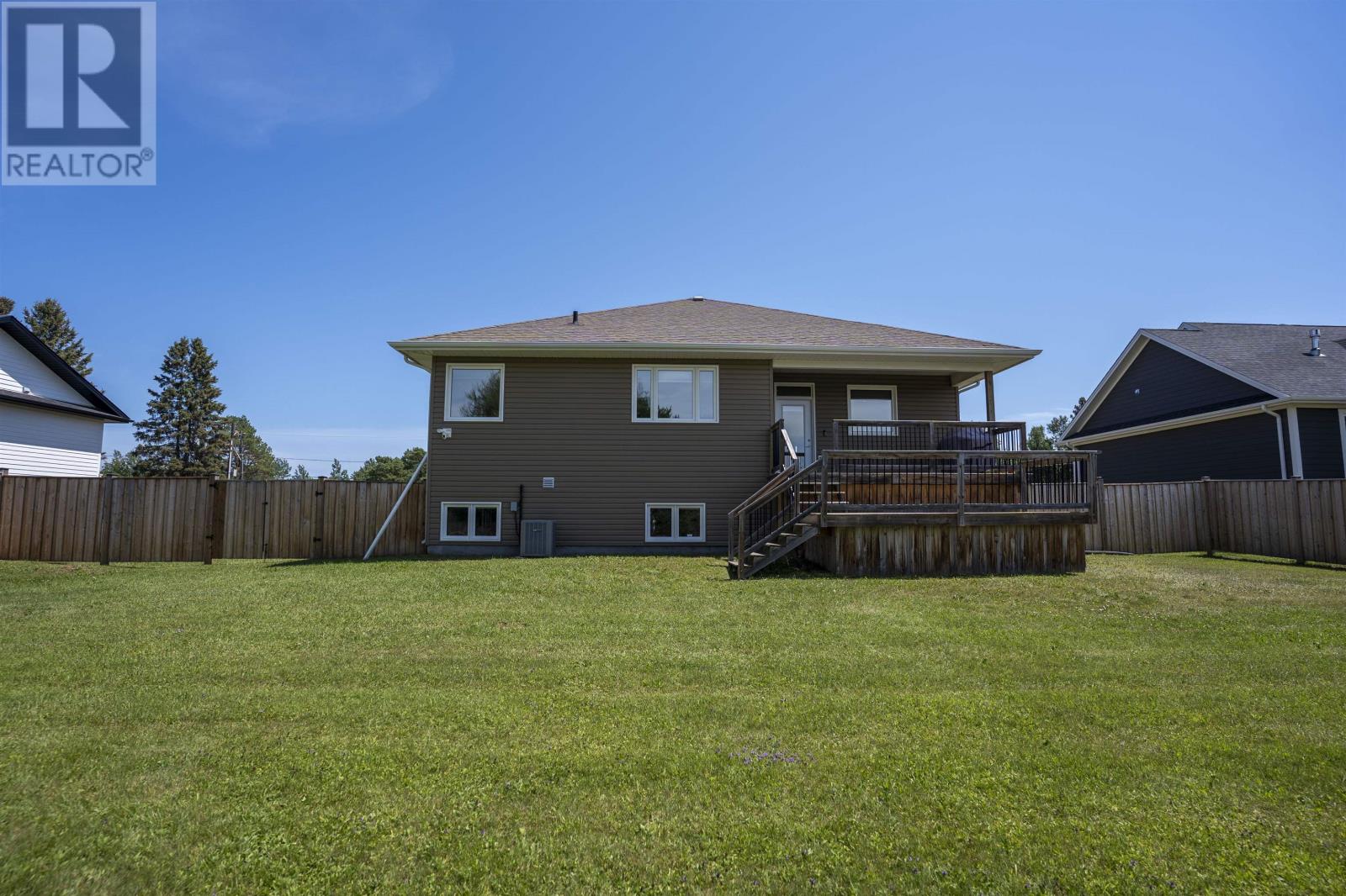 2115 15th Side Rd S, Thunder Bay, Ontario  P7J 1E2 - Photo 46 - TB2601835