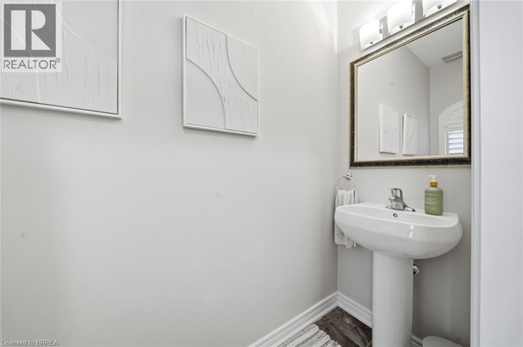 10 Cedarville Drive, Stoney Creek, Ontario  L8J 0A1 - Photo 5 - 40849854