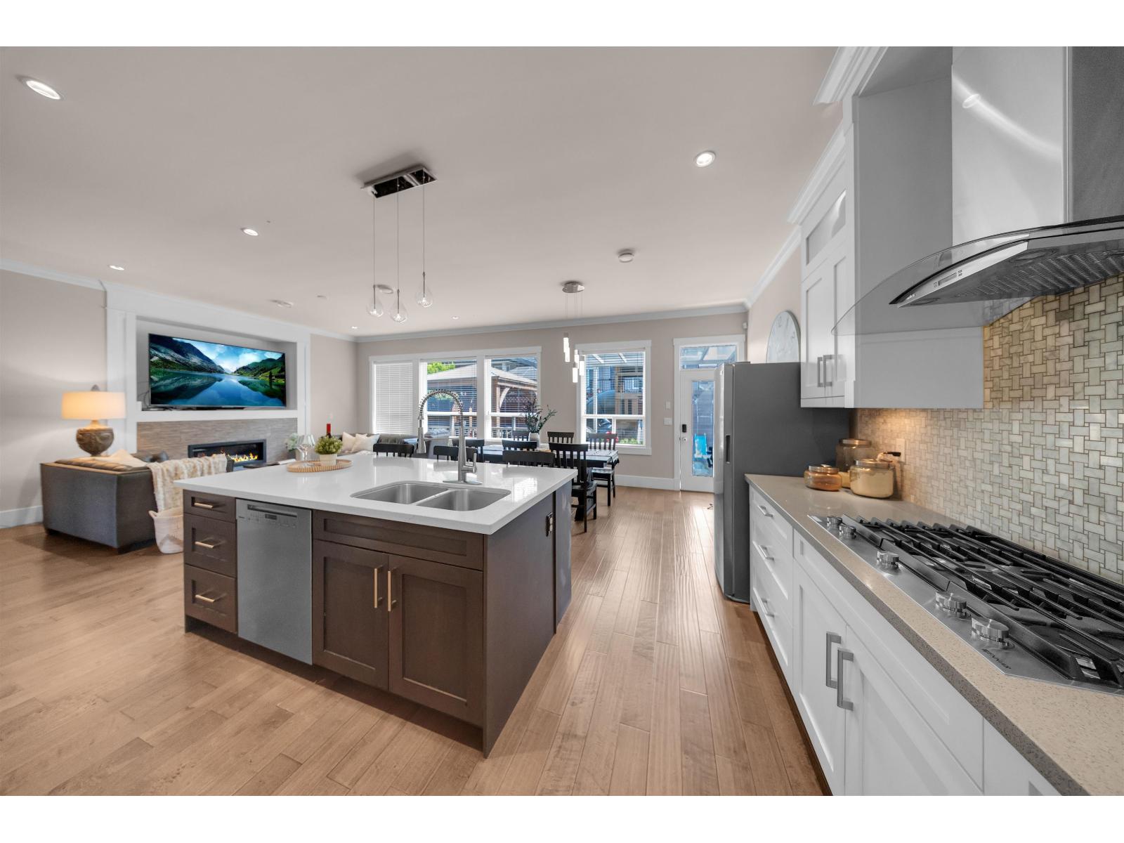 20966 80b Avenue, Langley, British Columbia  V2Y 0R2 - Photo 6 - R3147517