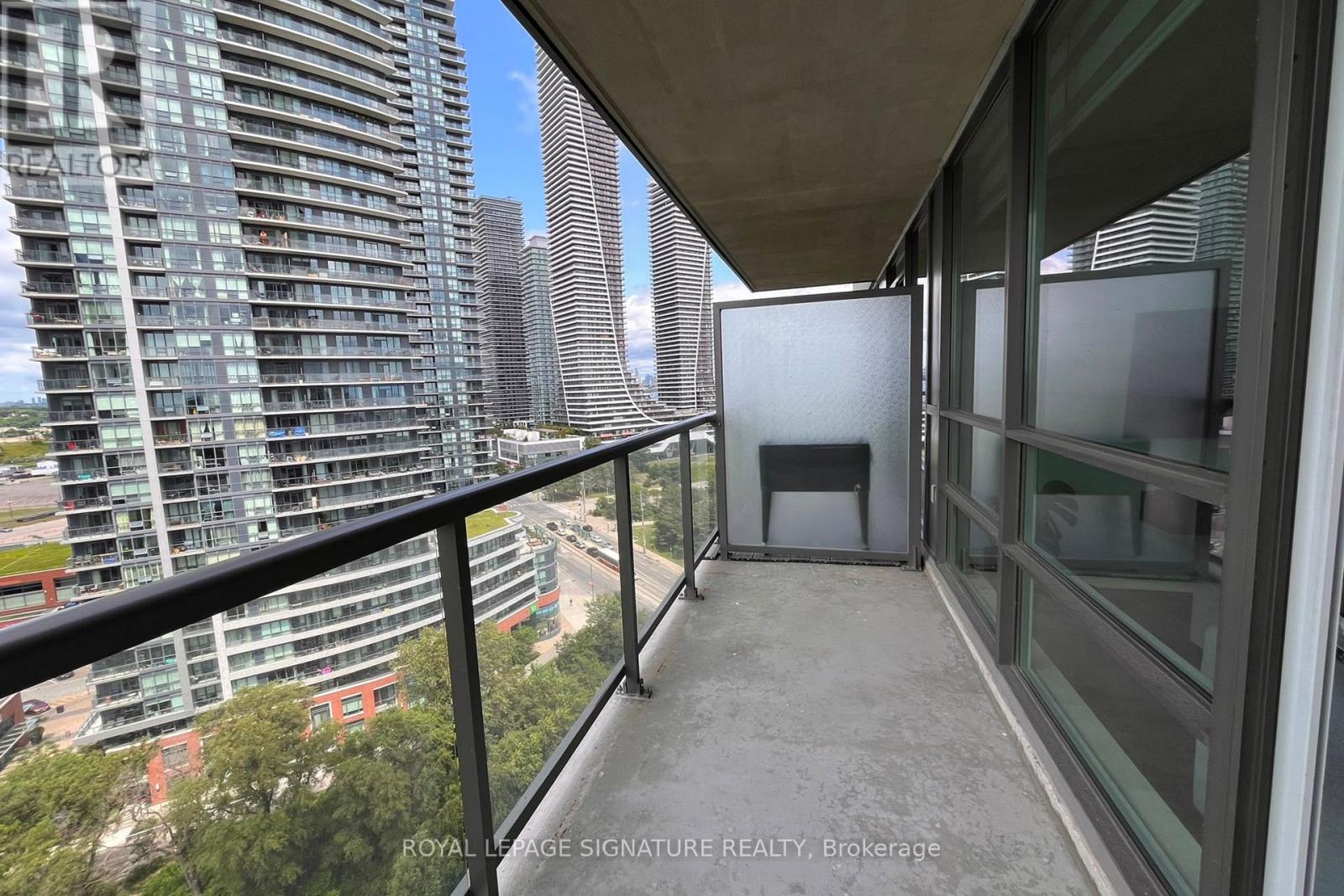 1505 - 2230 Lake Shore Boulevard, Toronto, Ontario  M8V 0B2 - Photo 13 - W13594950