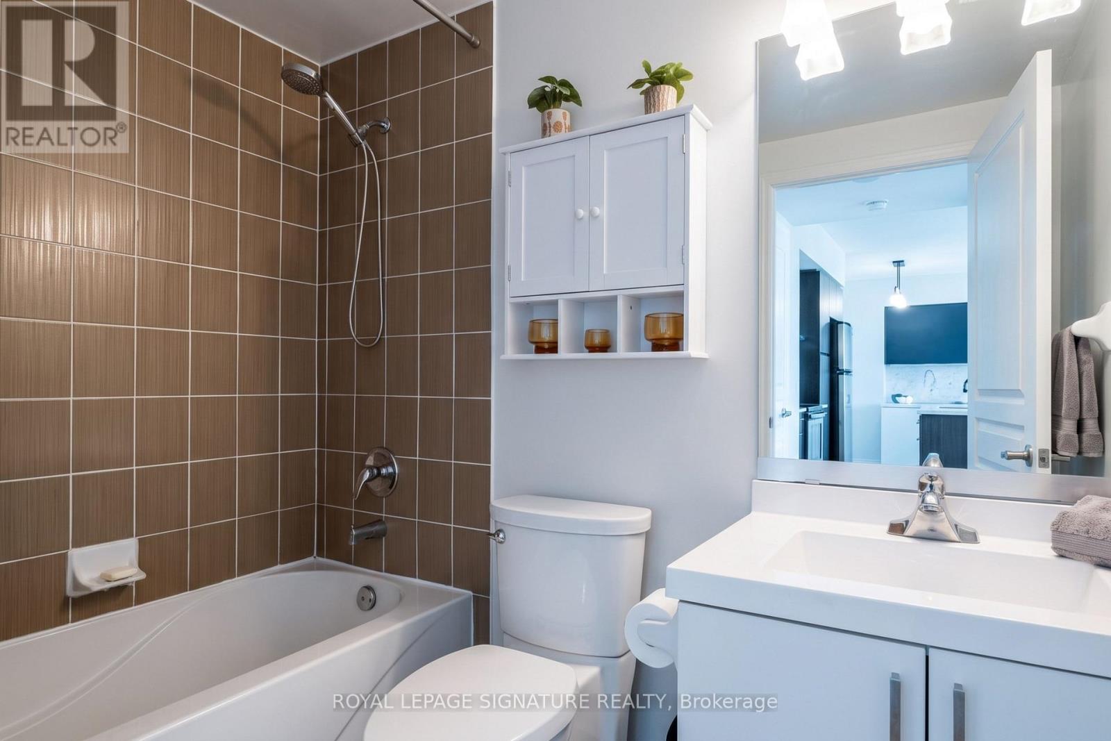 1505 - 2230 Lake Shore Boulevard, Toronto, Ontario  M8V 0B2 - Photo 8 - W13594950