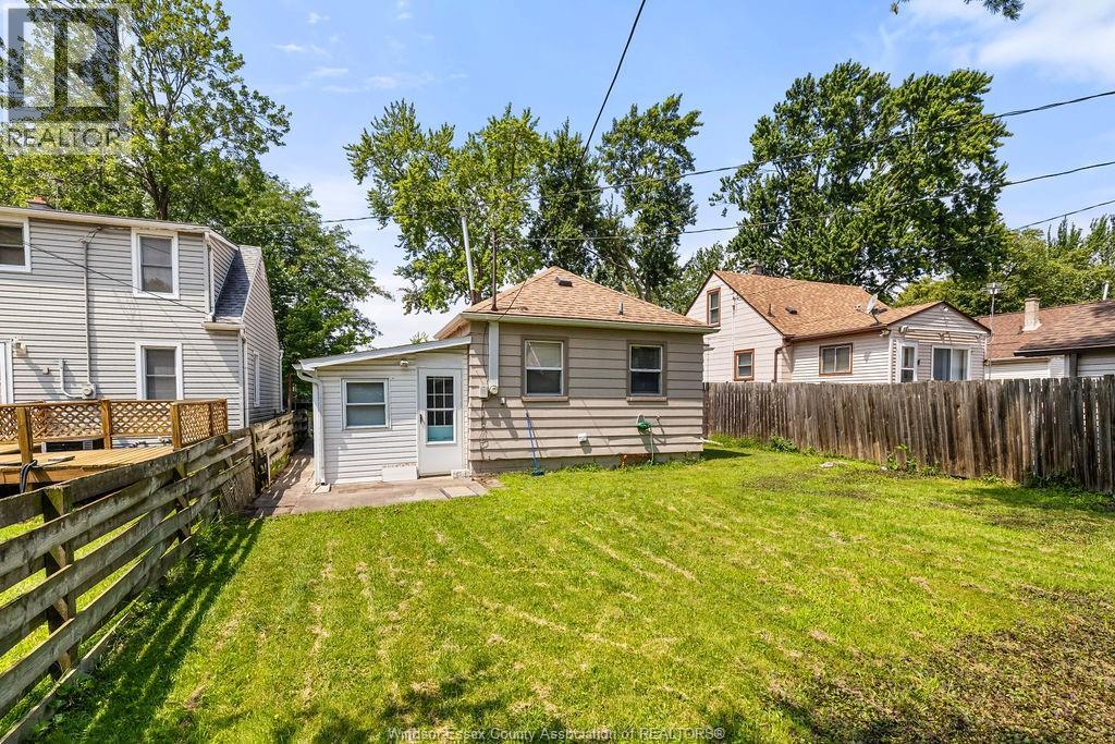 2446 Alexis, Windsor, Ontario  N8W 3Z5 - Photo 20 - 26017675