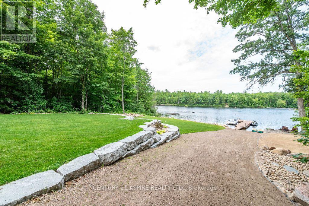978 Rantz Road, Petawawa, Ontario  K8H 2W8 - Photo 7 - X13595040