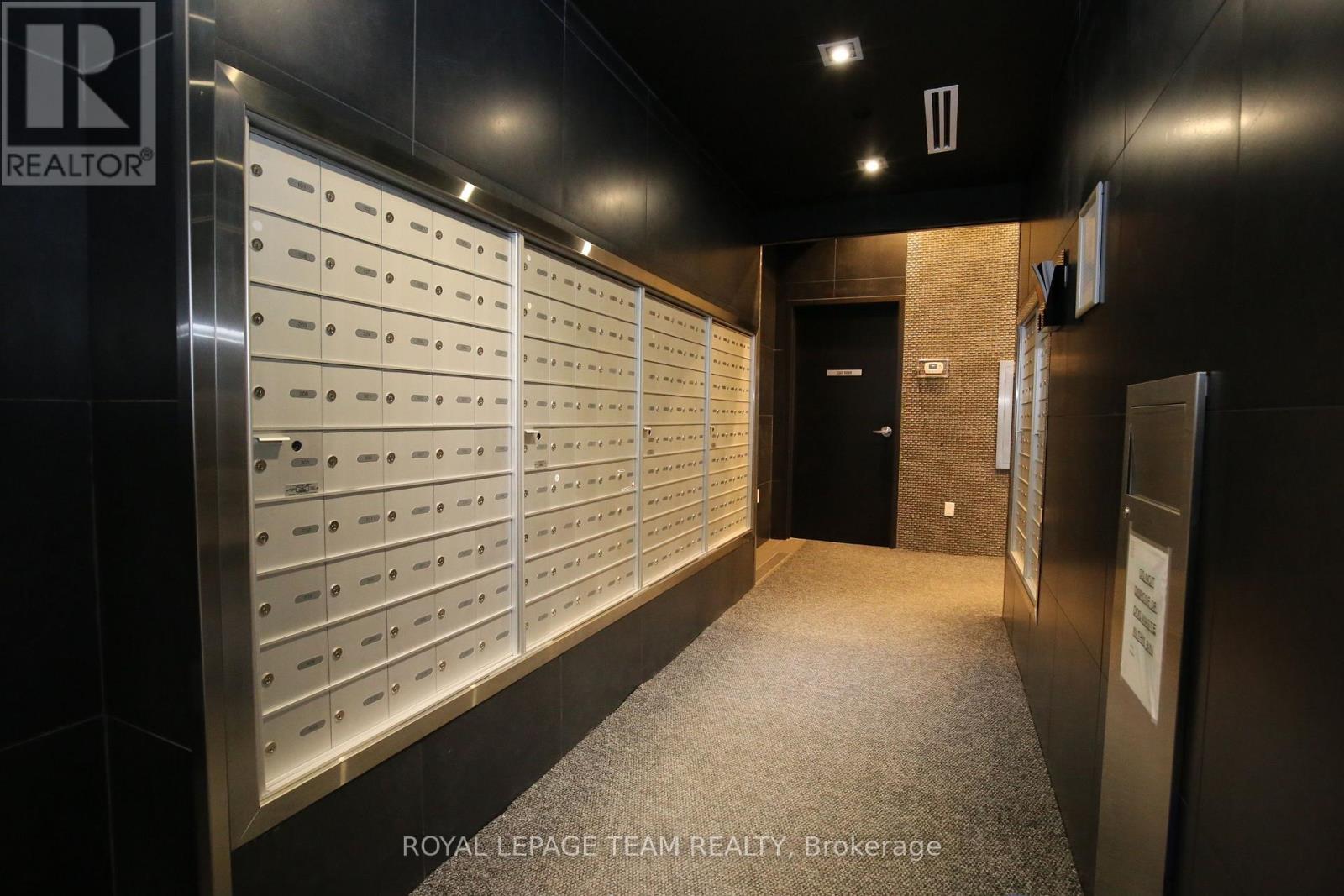 1313 - 224 Lyon Street, Ottawa, Ontario  K1R 5V9 - Photo 4 - X13595082