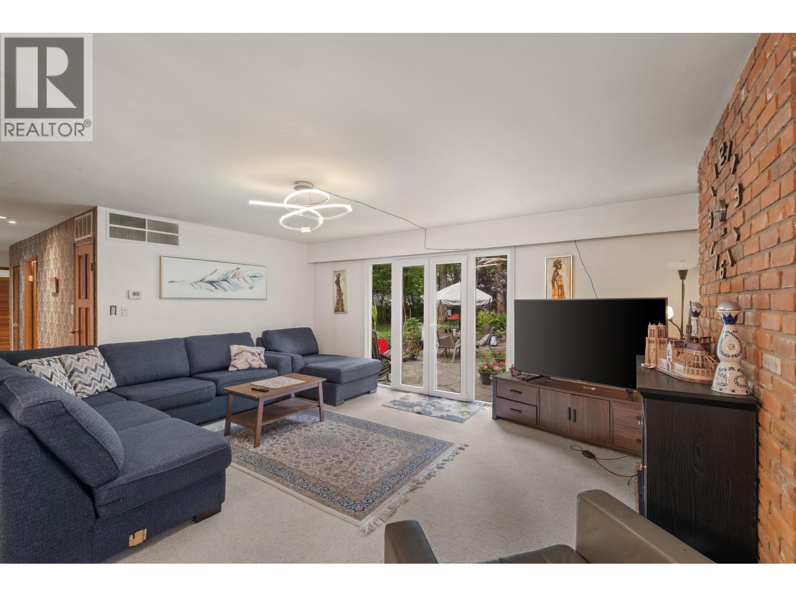 886 E 29th Street, North Vancouver, British Columbia  V7K 1B8 - Photo 4 - R3149054