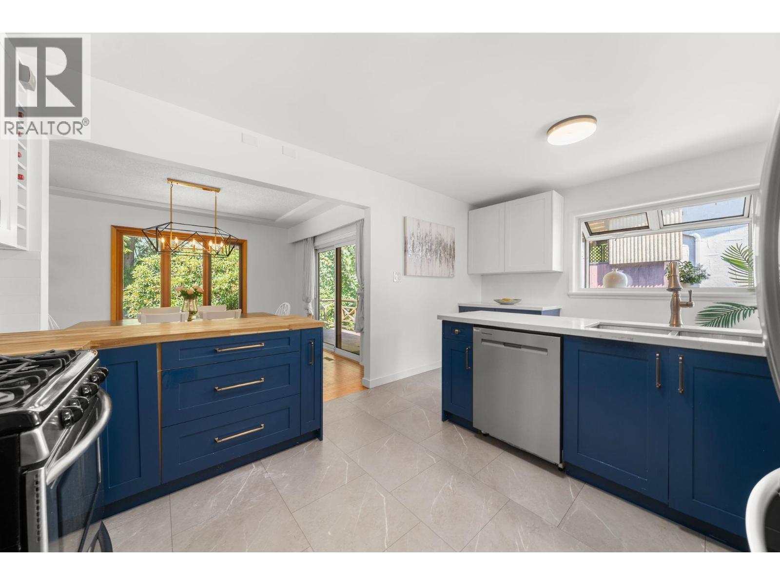 1118 Wendel Place, North Vancouver, British Columbia  V7K 2W1 - Photo 11 - R3149057