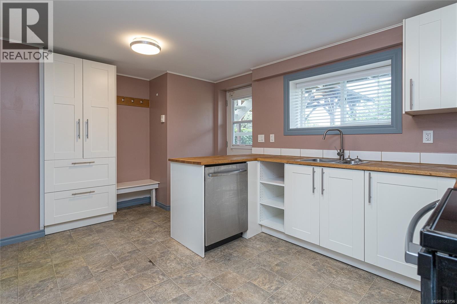 607 Fifth St, Nanaimo, British Columbia  V9R 1P7 - Photo 35 - 1043756