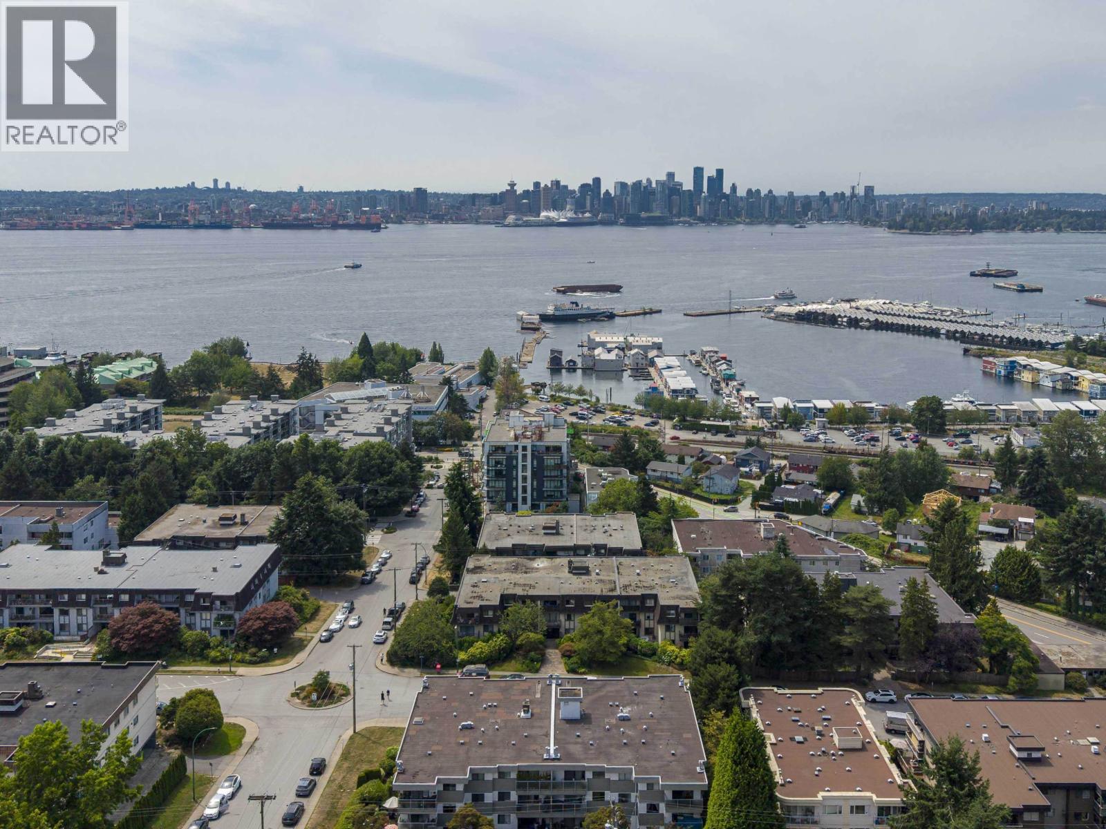 307 308 W 2nd Street, North Vancouver, British Columbia  V7M 1E1 - Photo 6 - R3148787
