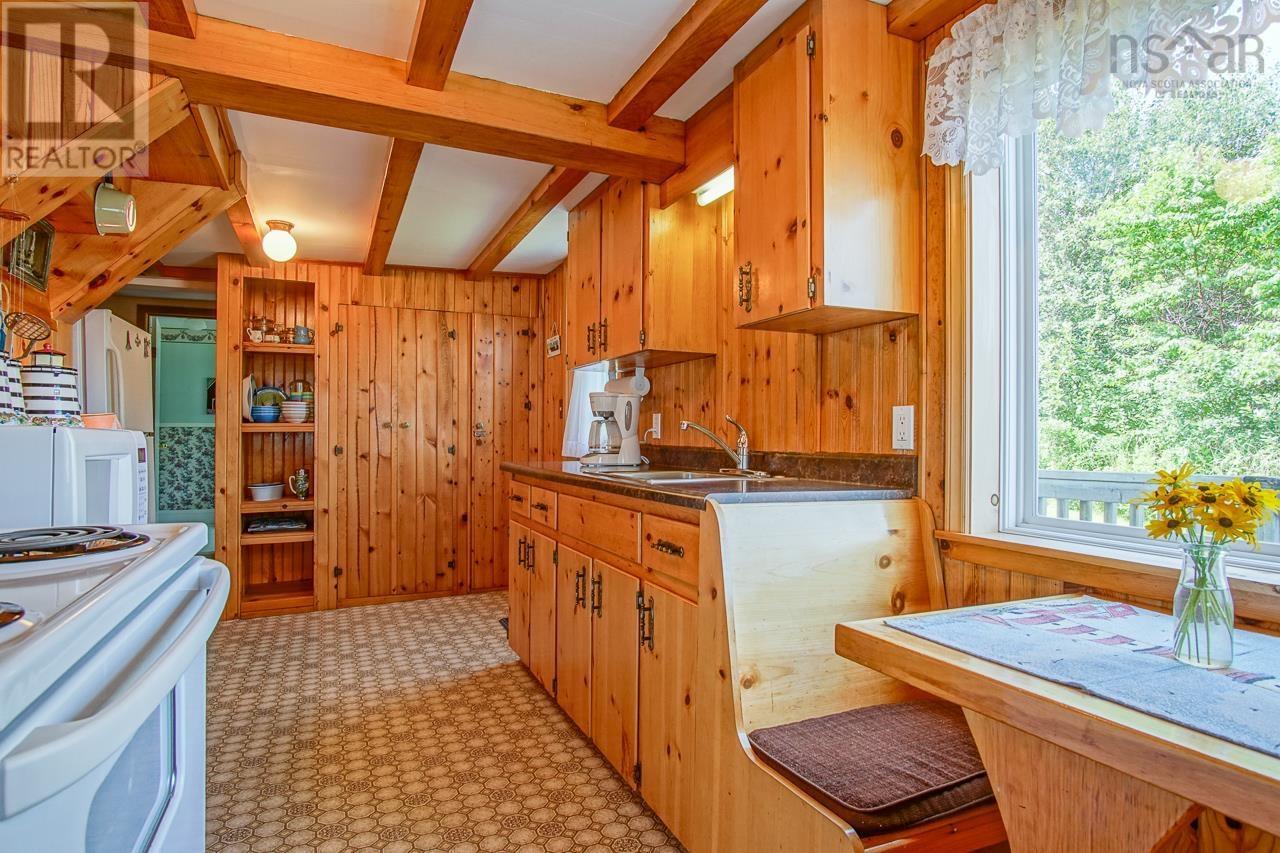 4881 Black Rock Road, Black Rock, Nova Scotia  B0P 1V0 - Photo 18 - 202618360
