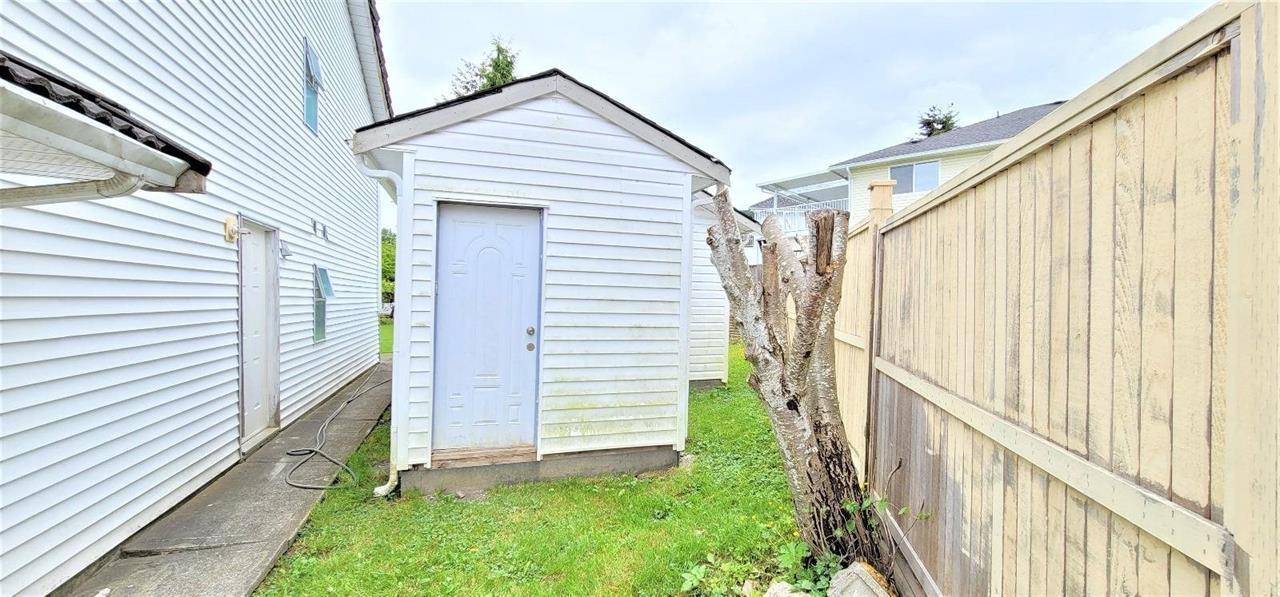 13310 88a Avenue, Surrey, British Columbia  V3V 7W4 - Photo 3 - R3148430