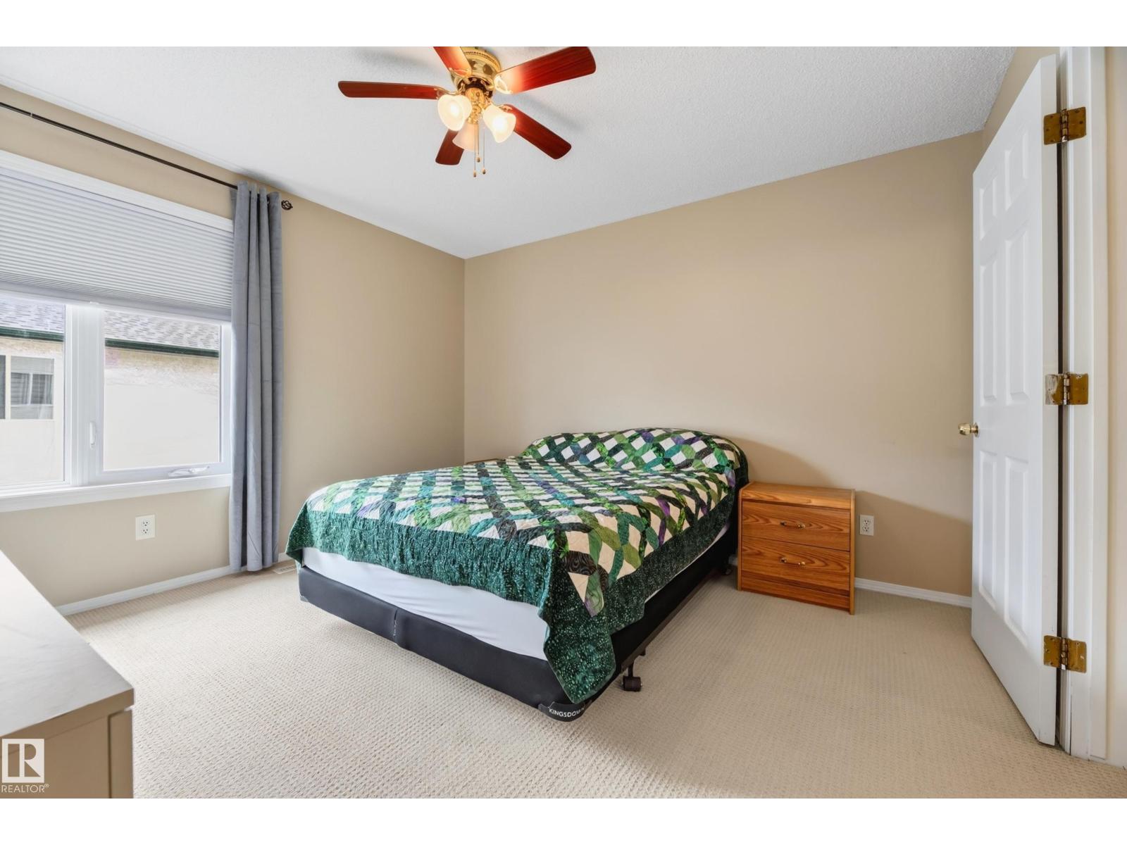 1906 65 St NW, Edmonton, Alberta  T6L 7A2 - Photo 27 - E4500155