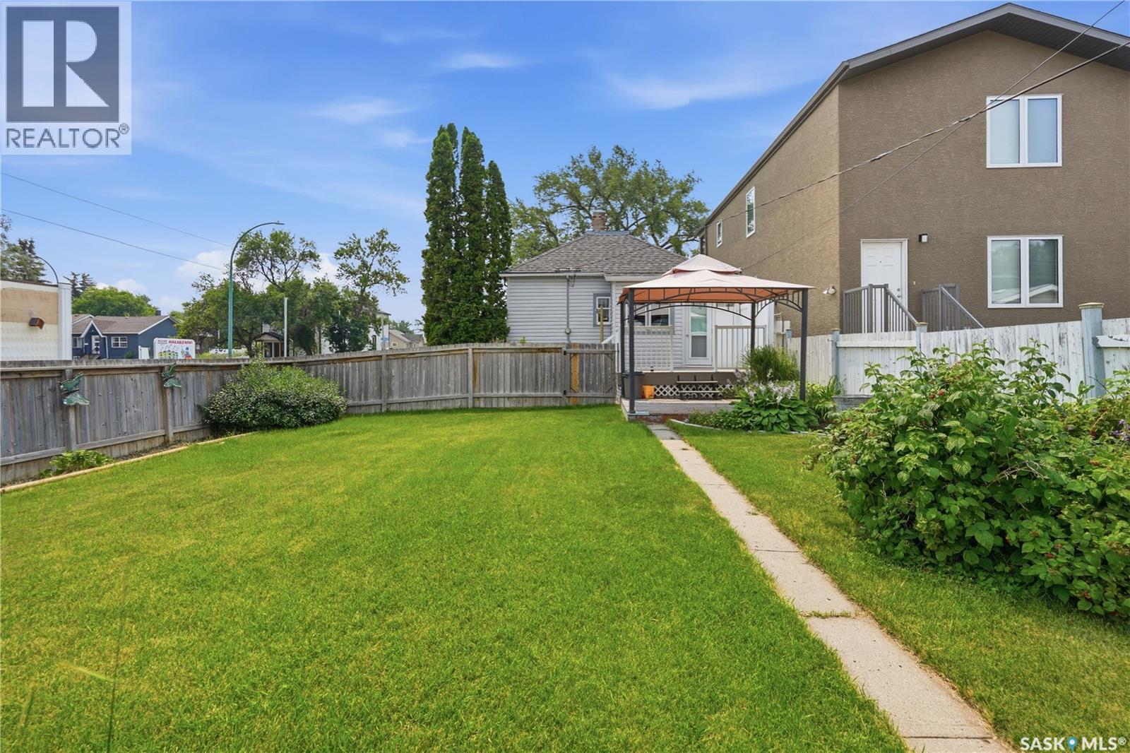 700 College Avenue, Regina, Saskatchewan  S4N 0X7 - Photo 36 - SK043373