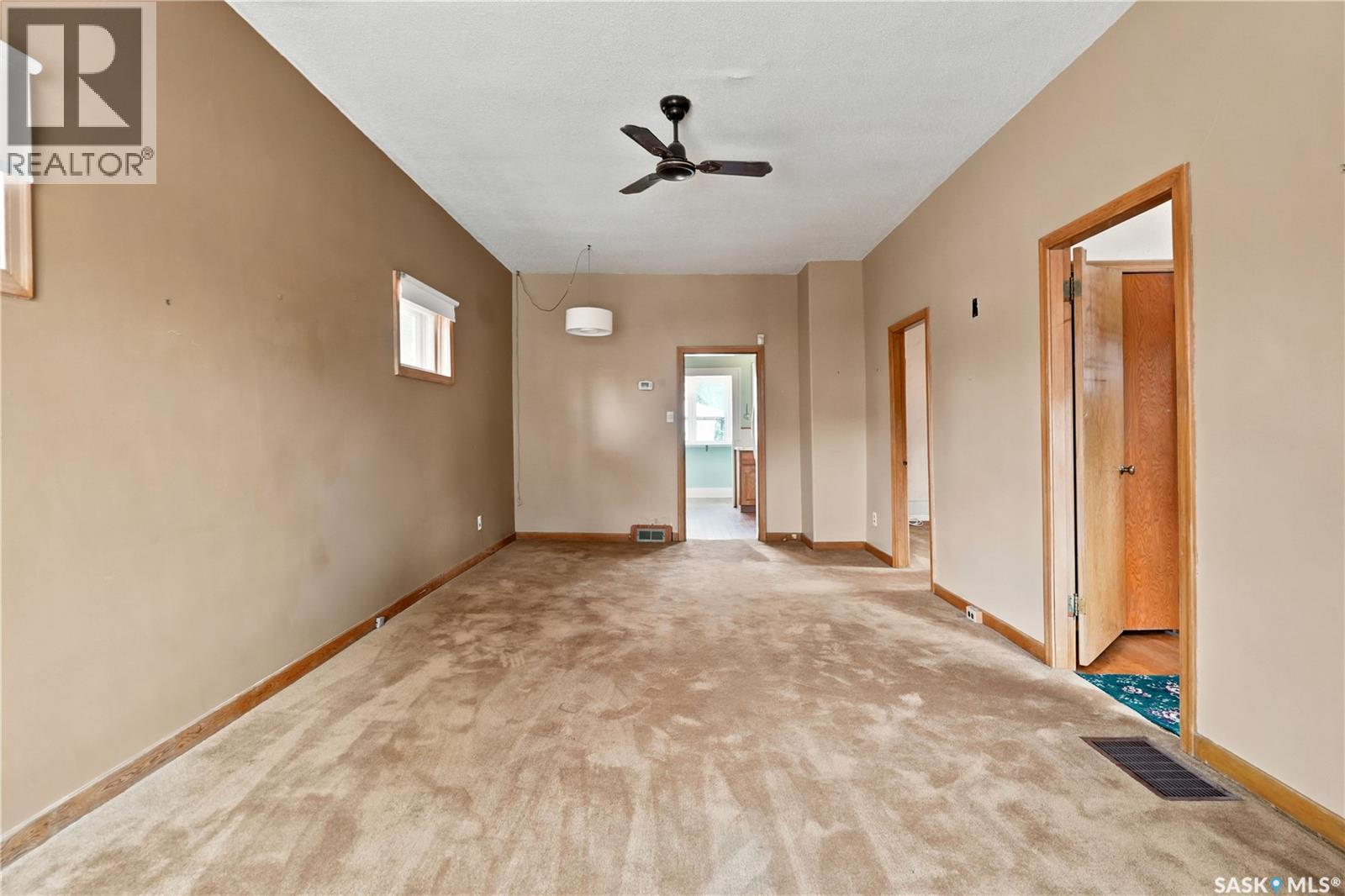 700 College Avenue, Regina, Saskatchewan  S4N 0X7 - Photo 6 - SK043373