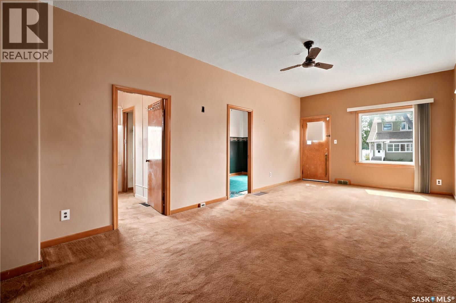 700 College Avenue, Regina, Saskatchewan  S4N 0X7 - Photo 8 - SK043373