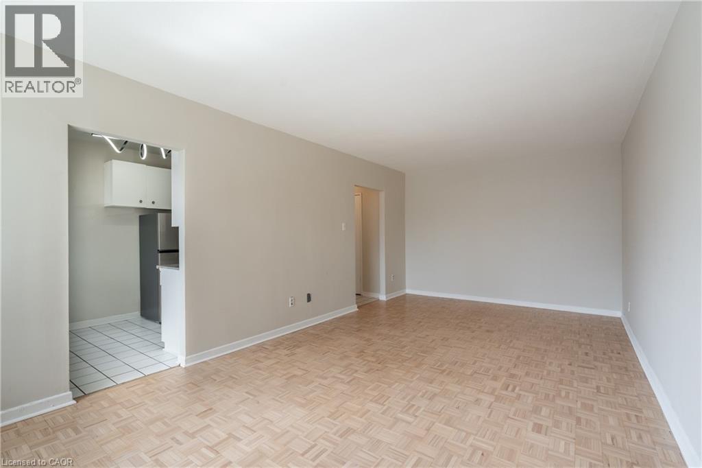2433 First Street Unit# 9, Burlington, Ontario  L7R 1C7 - Photo 22 - 40834470