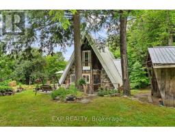 387A SUNNY HILL ROAD, Madawaska Valley, Ontario