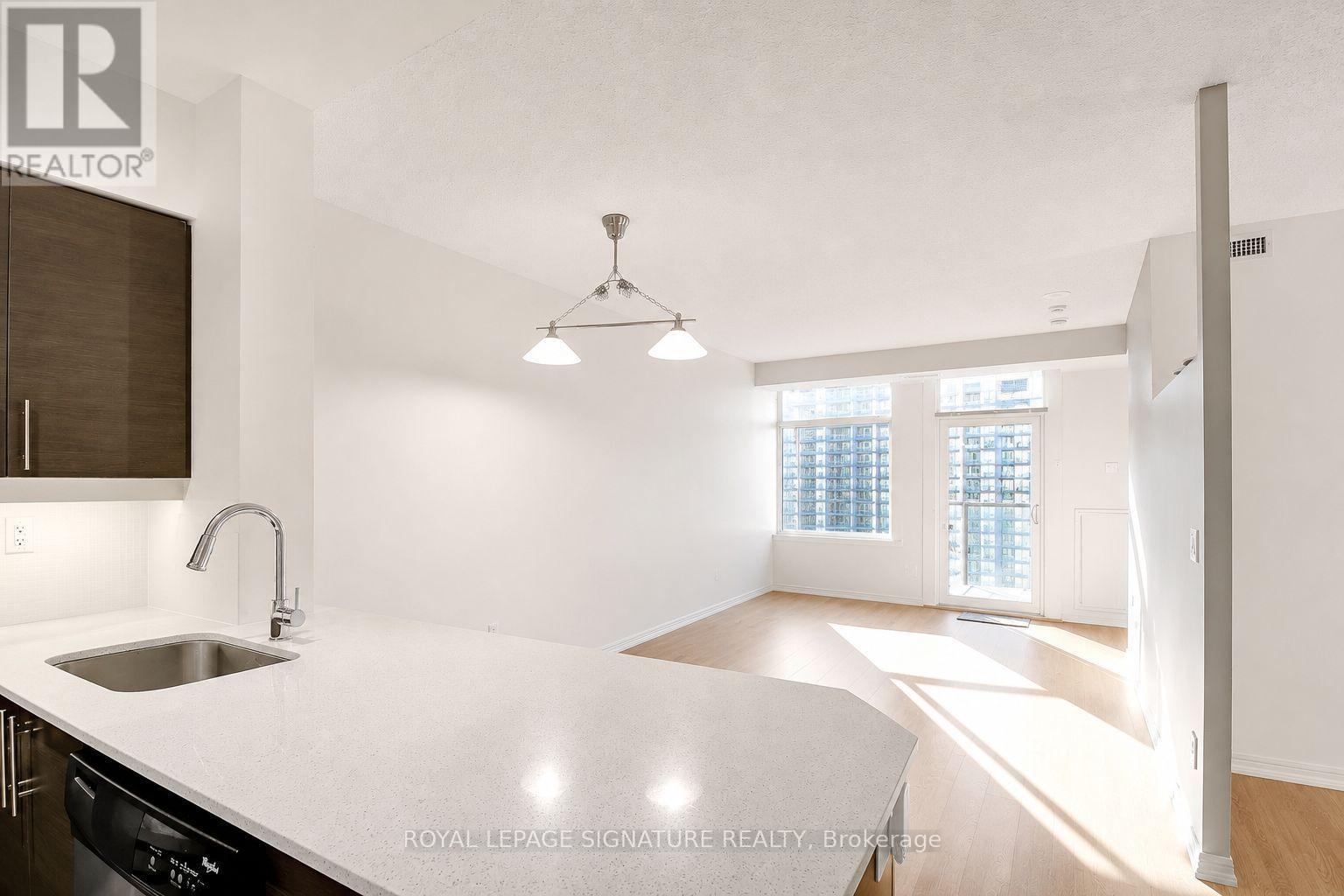 2609 - 125 Western Battery Road, Toronto, Ontario  M6K 3R8 - Photo 8 - C13595098