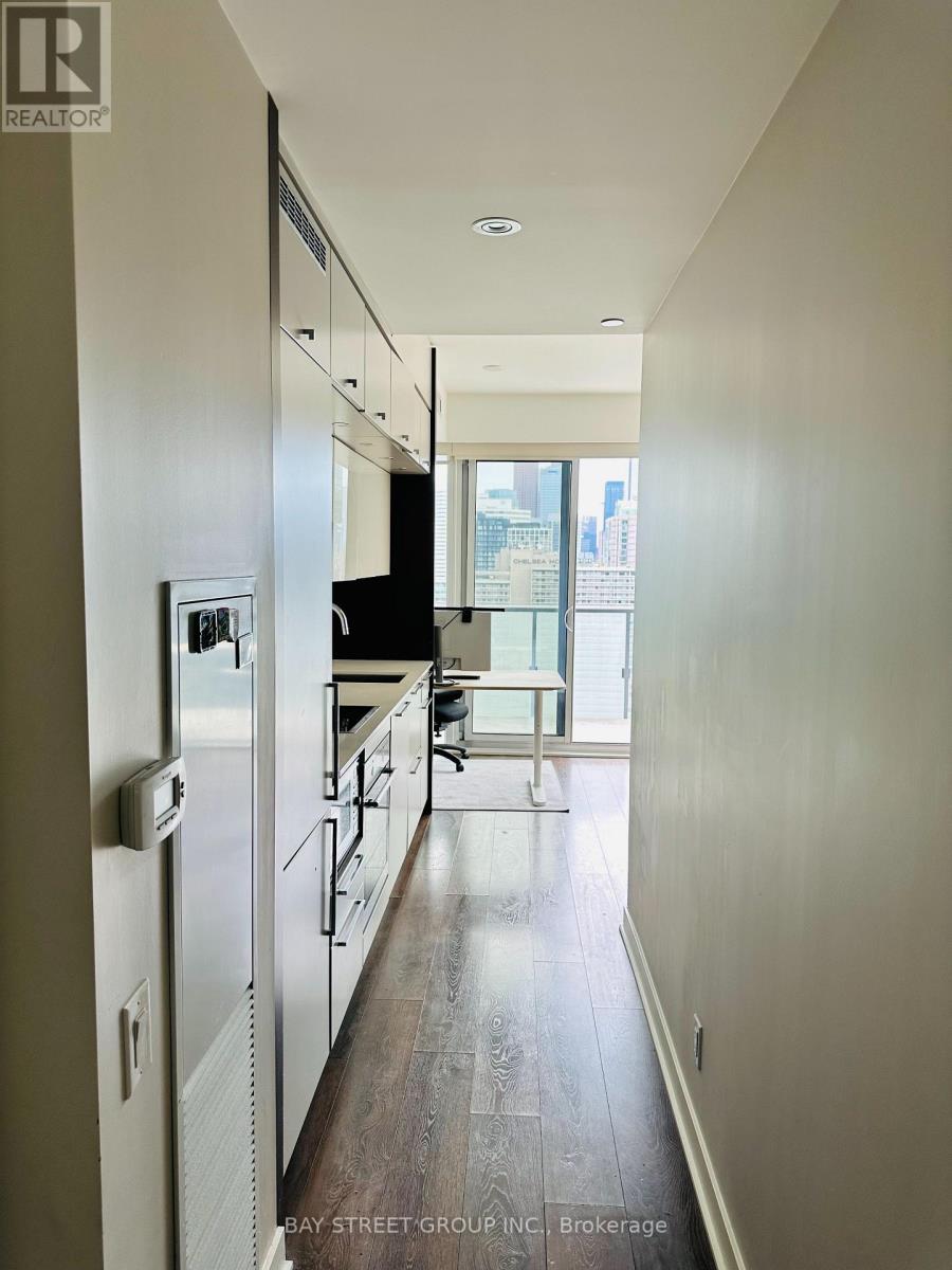 2103 - 15 Grenville Street, Toronto, Ontario  M4Y 0B9 - Photo 6 - C13595170