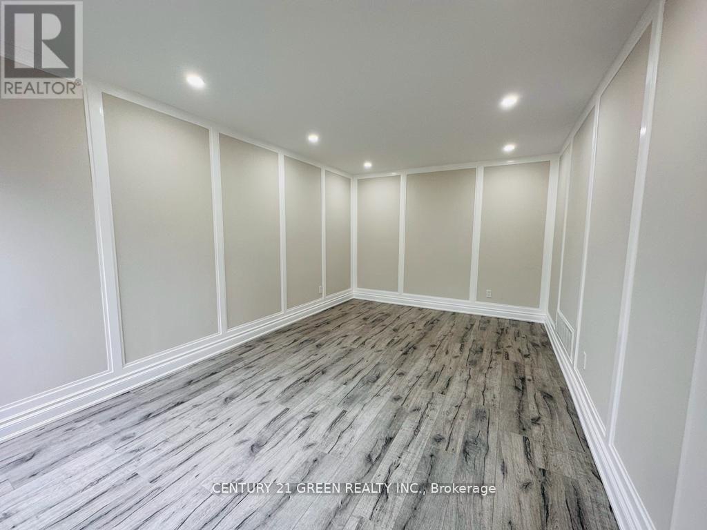 24 Sullivan Drive, Ajax, Ontario  L1T 3L3 - Photo 2 - E13595162