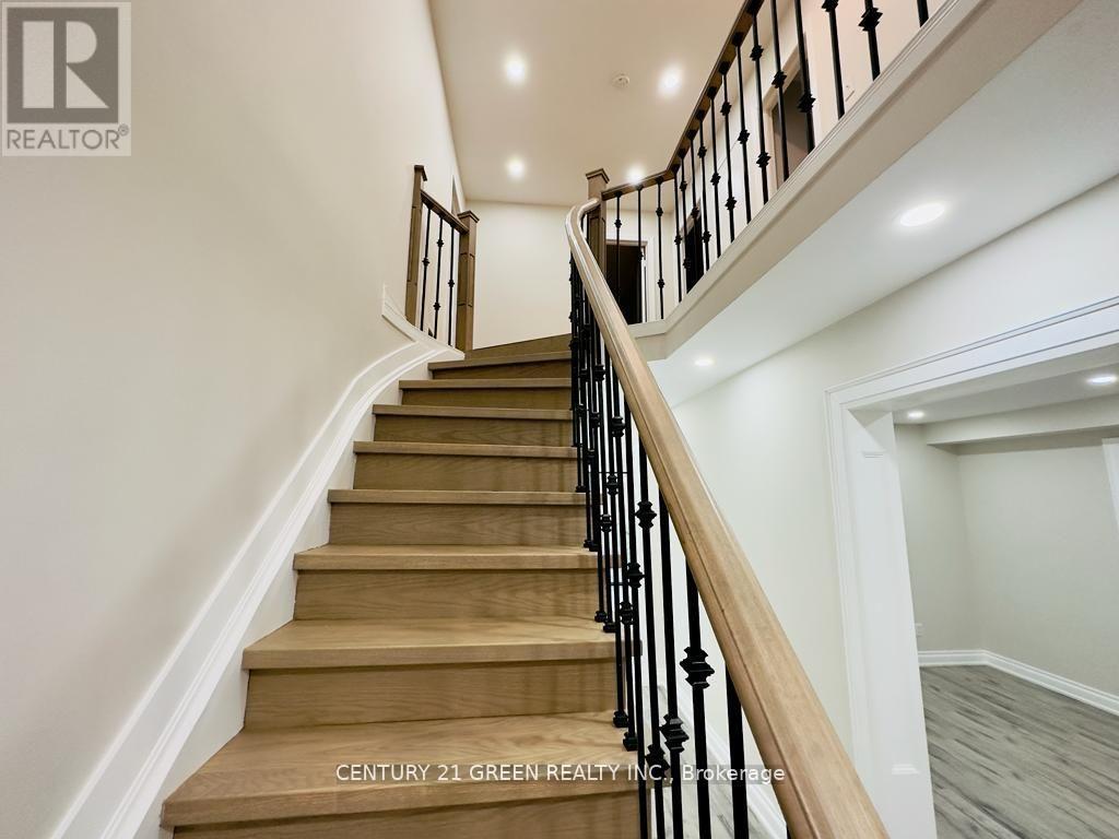 24 Sullivan Drive, Ajax, Ontario  L1T 3L3 - Photo 21 - E13595162