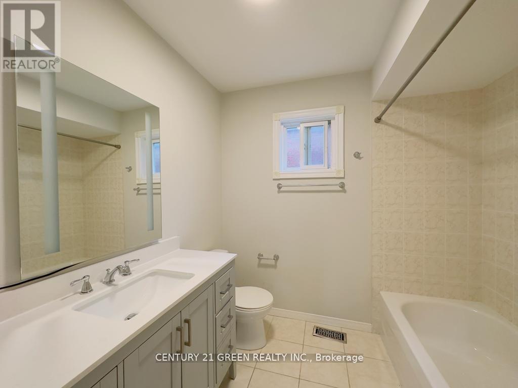 24 Sullivan Drive, Ajax, Ontario  L1T 3L3 - Photo 25 - E13595162