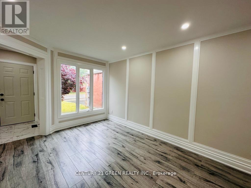 24 Sullivan Drive, Ajax, Ontario  L1T 3L3 - Photo 3 - E13595162