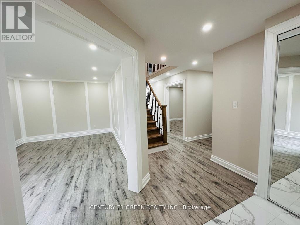 24 Sullivan Drive, Ajax, Ontario  L1T 3L3 - Photo 5 - E13595162