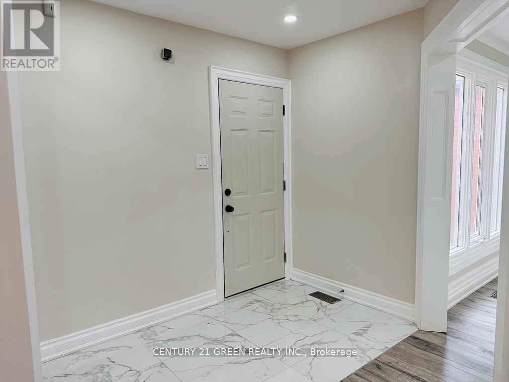 24 Sullivan Drive, Ajax, Ontario  L1T 3L3 - Photo 6 - E13595162