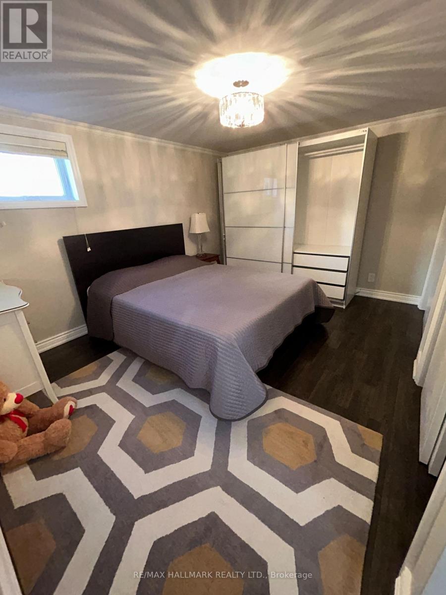 110 Trinnell Boulevard, Toronto, Ontario  M1L 1S7 - Photo 3 - E13595240