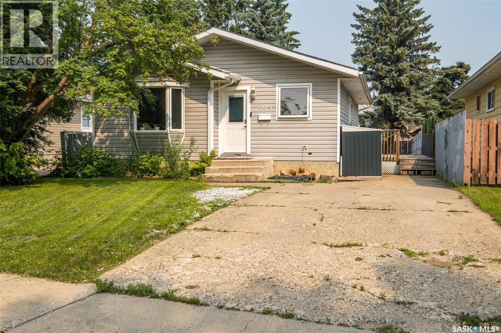 209 Macdowall CRESCENT, prince albert, Saskatchewan