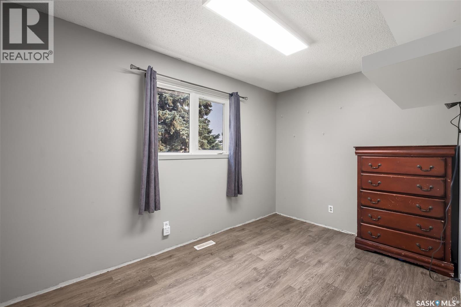209 Macdowall Crescent, Prince Albert, Saskatchewan  S6V 6N4 - Photo 13 - SK043422
