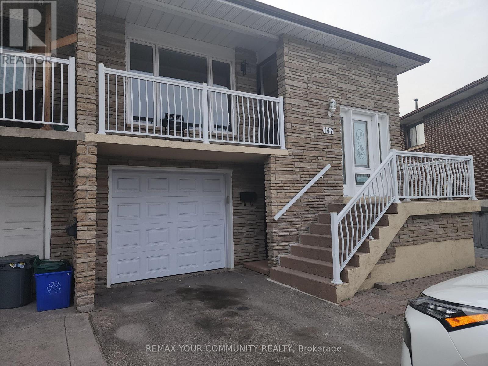 Main - 147 Albany Drive, Vaughan, Ontario  L4L 2X6 - Photo 2 - N13593352