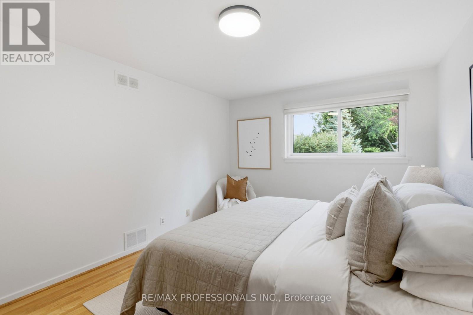 89 Glen Agar Drive, Toronto, Ontario  M9B 5M3 - Photo 20 - W13594220