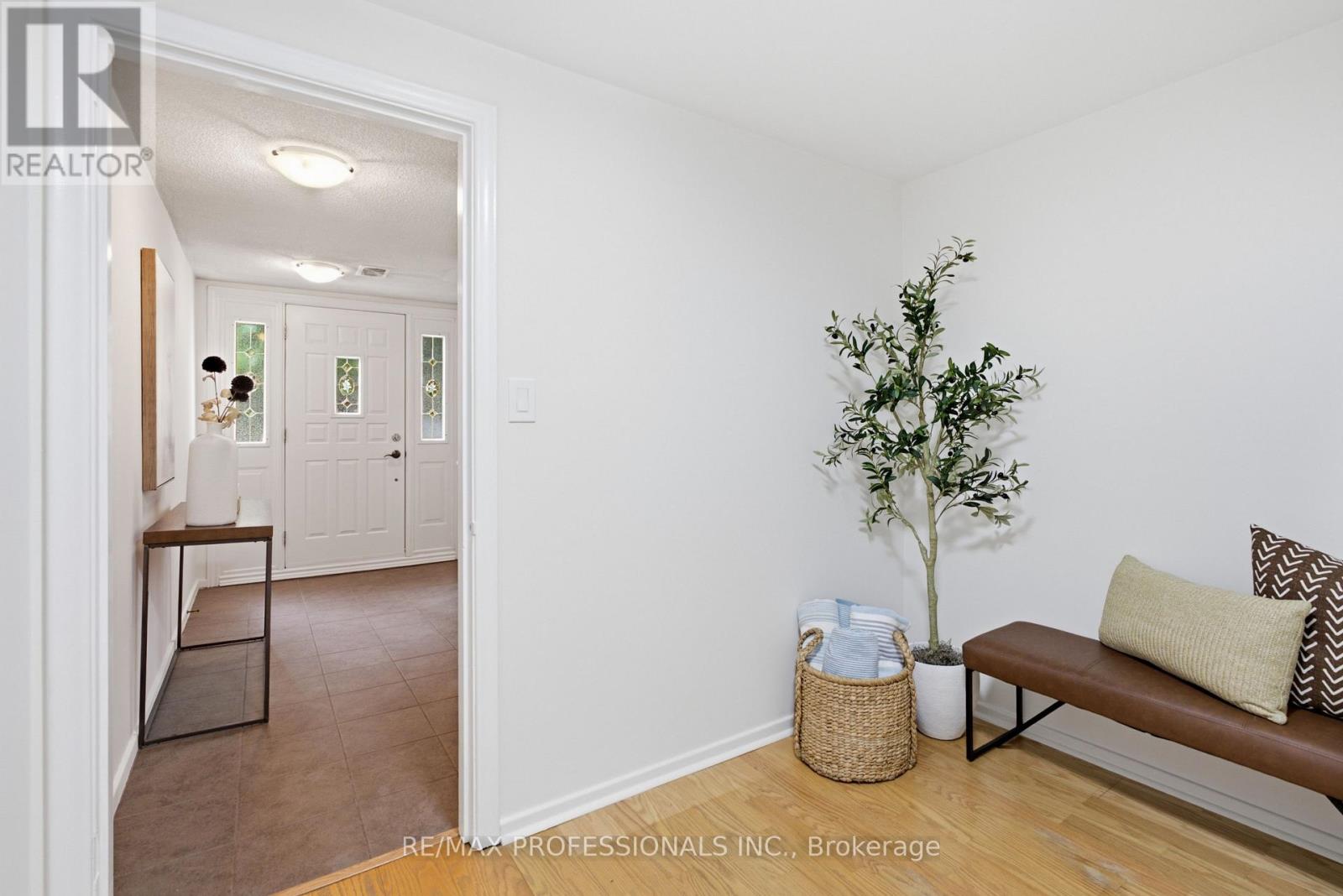89 Glen Agar Drive, Toronto, Ontario  M9B 5M3 - Photo 27 - W13594220