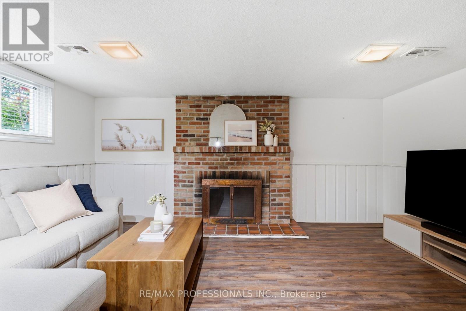 89 Glen Agar Drive, Toronto, Ontario  M9B 5M3 - Photo 32 - W13594220