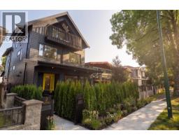 1 4956 CHESTER STREET, Vancouver, British Columbia