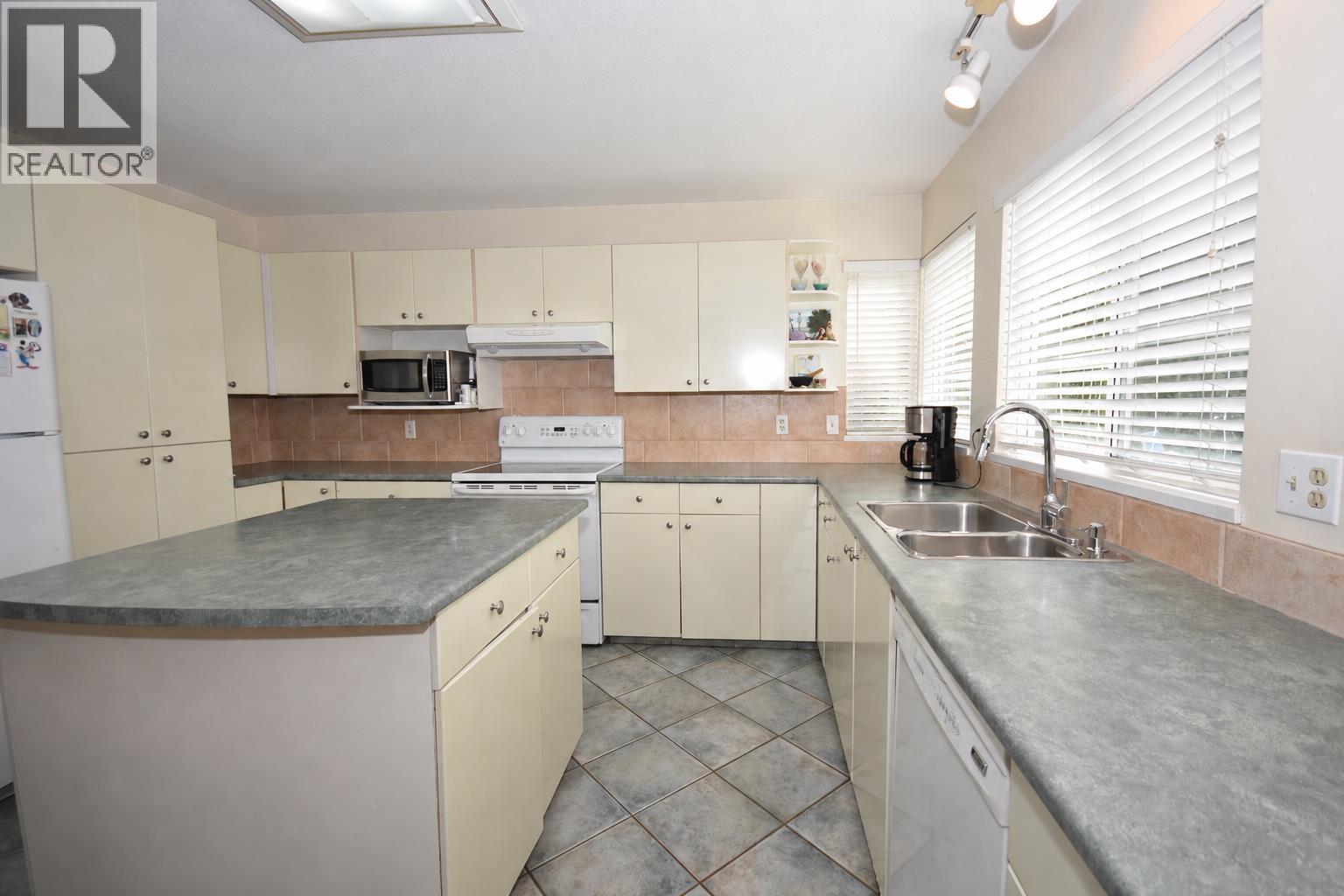4857 59 Street, Delta, British Columbia  V4K 4L7 - Photo 7 - R3149102