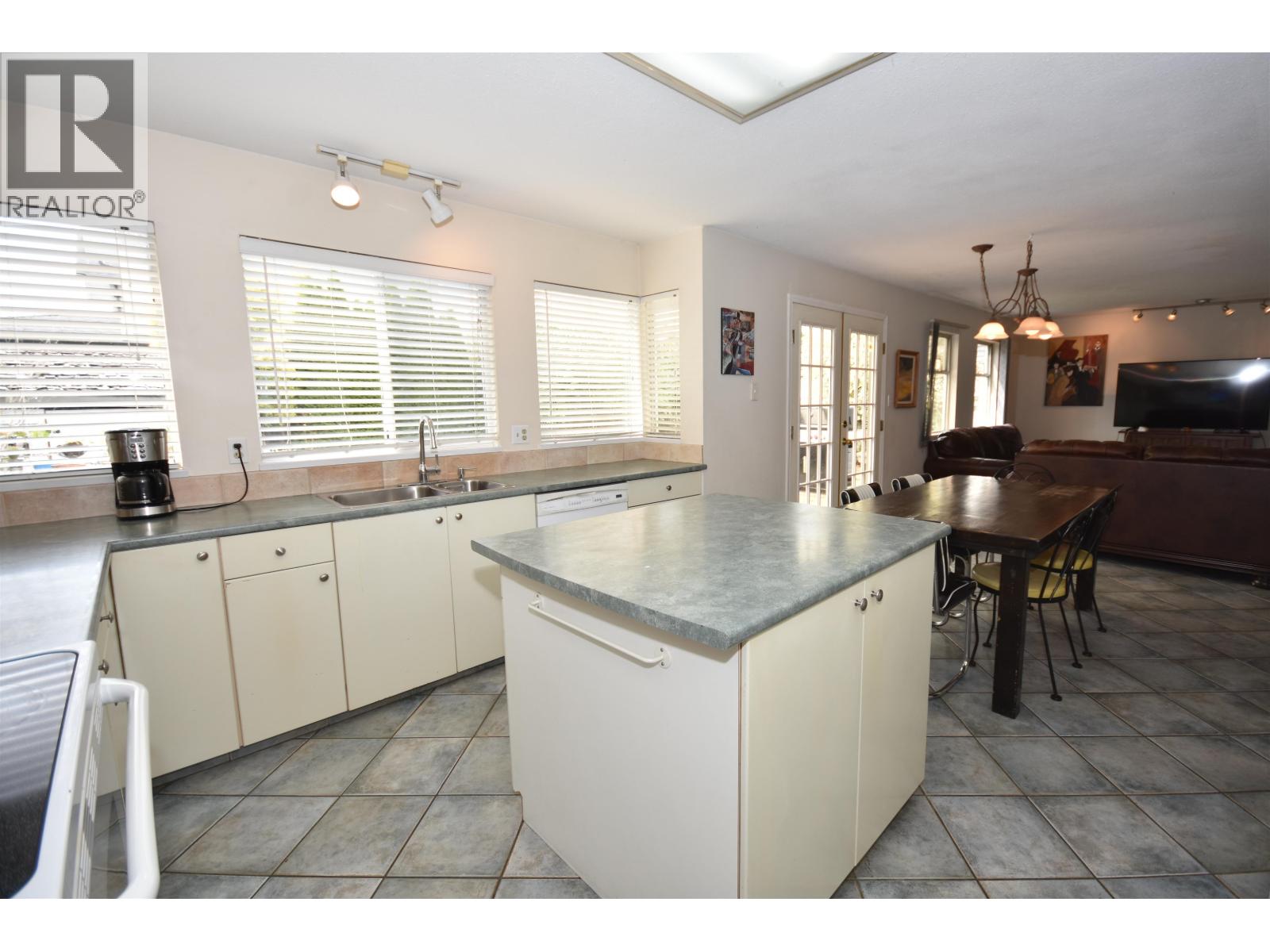 4857 59 Street, Delta, British Columbia  V4K 4L7 - Photo 8 - R3149102
