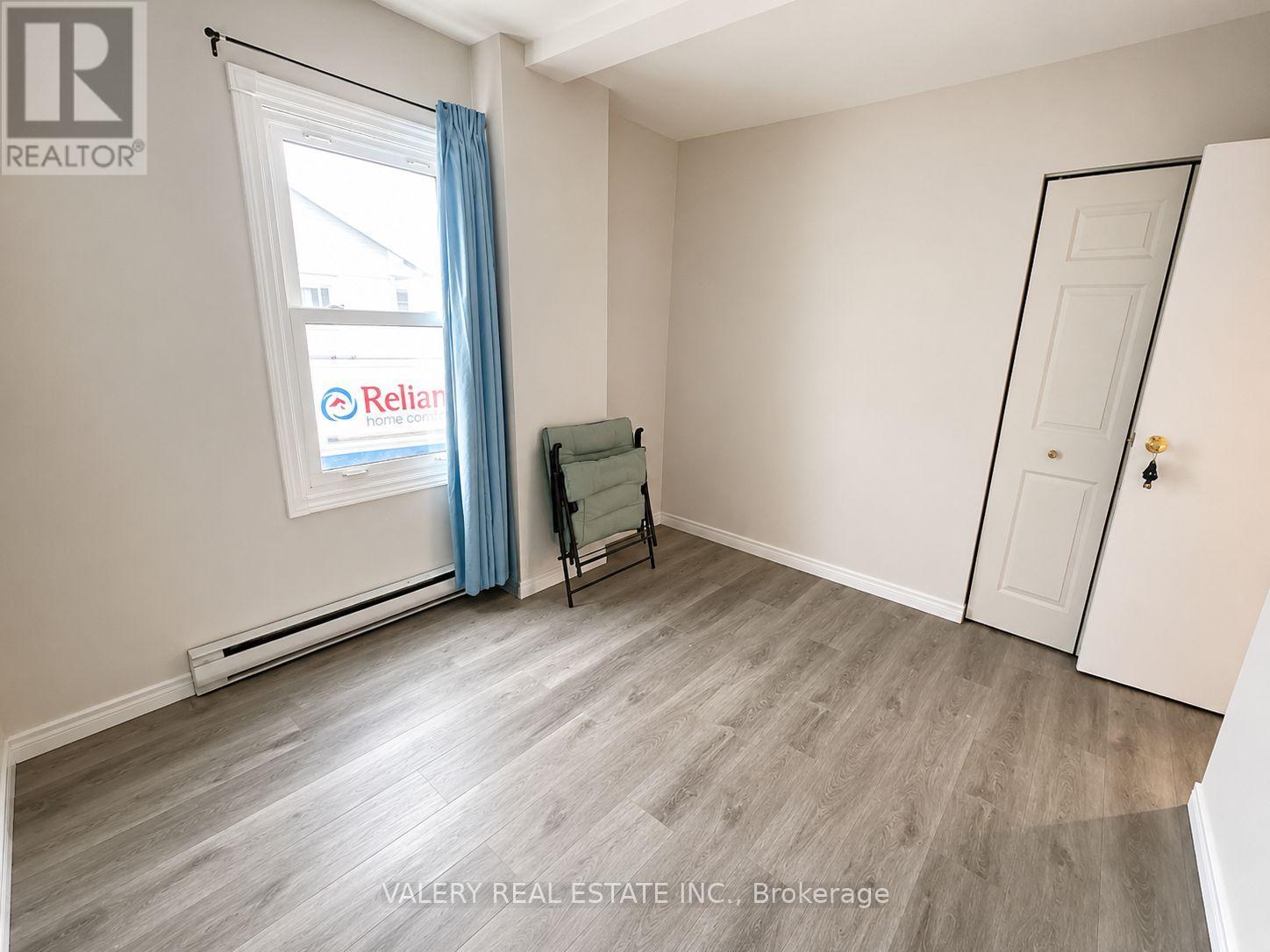 1099 Henry Ford Centre Dr Drive, Windsor, Ontario  N8Y 2T4 - Photo 4 - X13595362